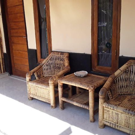 Telage Indah Homestay Kuta  المظهر الخارجي الصورة